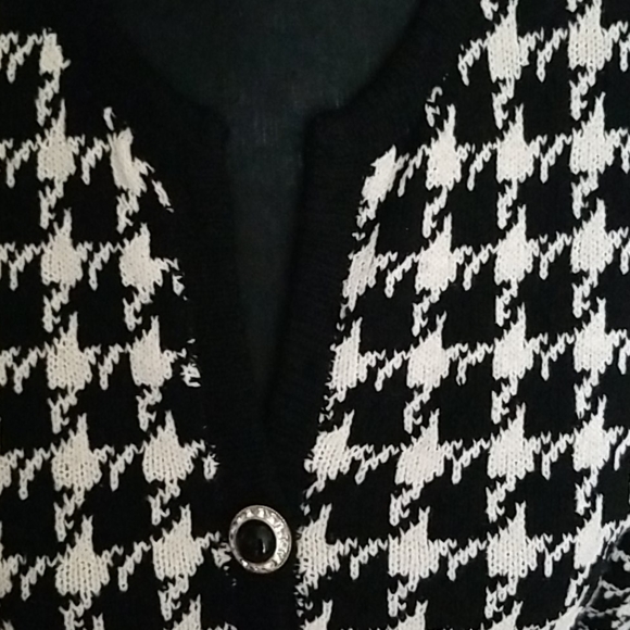Wool rhinestone buttons knit jacket - Picture 2 of 3
